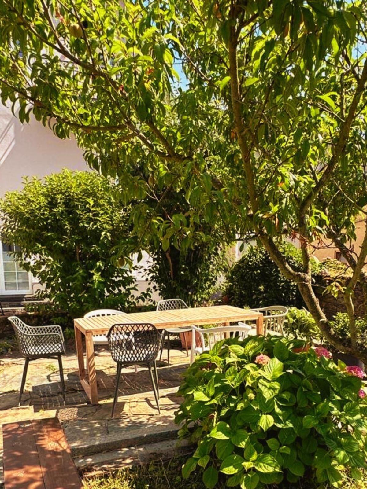 Gut Foersterlay - Exklusive Boutique Apartments Im Historischen Winzerhaus Direkt An Der Mosel Lösnich Esterno foto